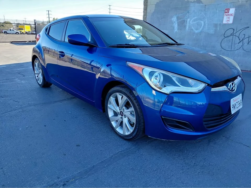 2016 Hyundai Veloster - Image 3 of 15