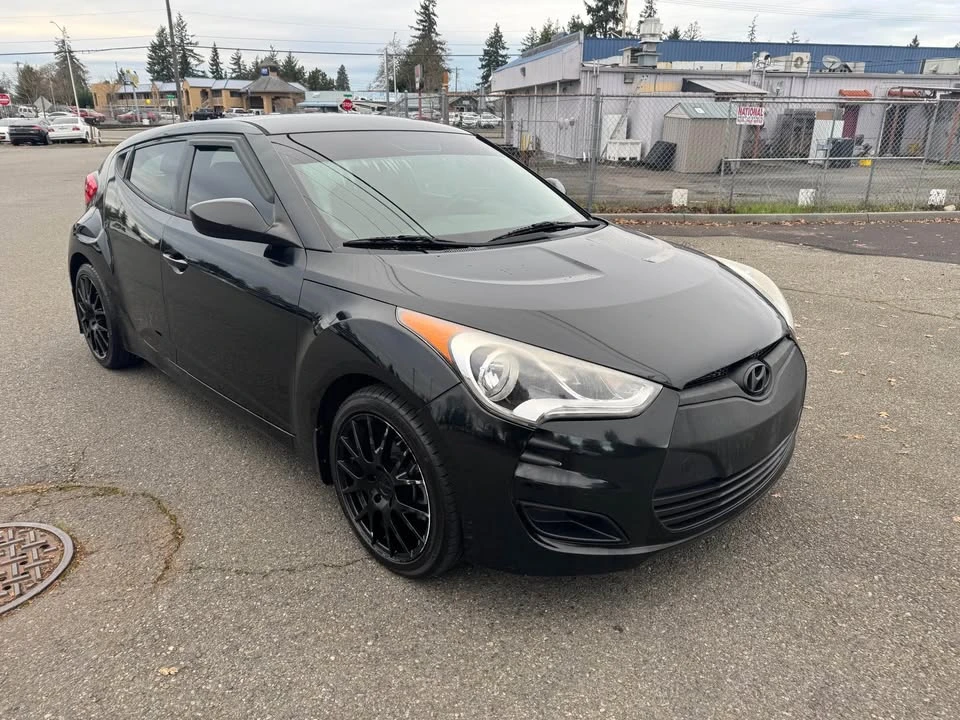 2016 Hyundai Veloster - Image 3 of 11