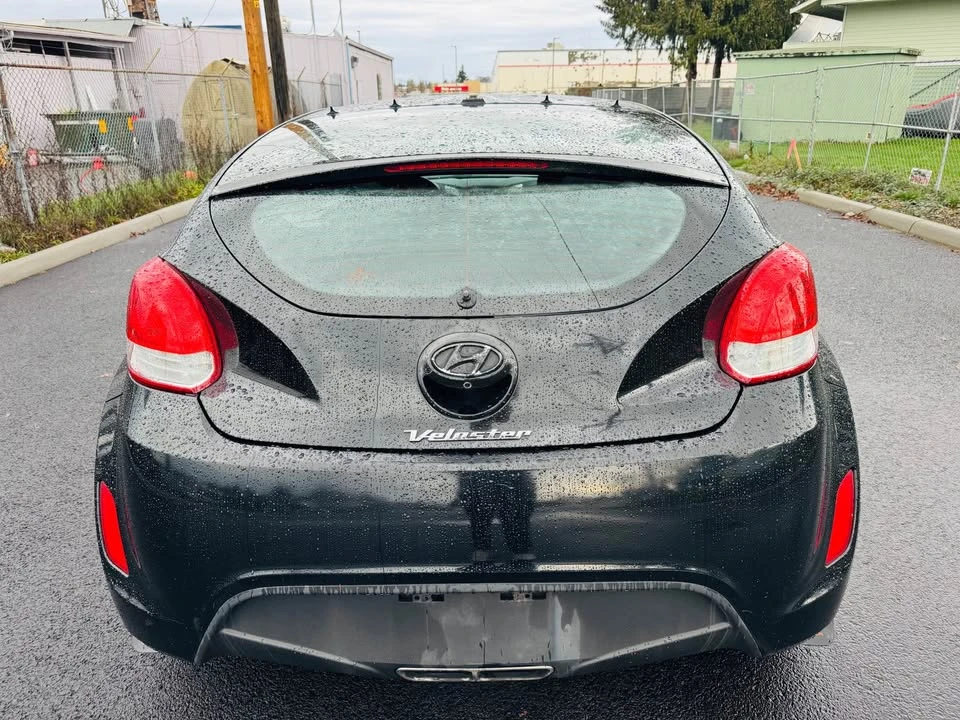2016 Hyundai Veloster - Image 6 of 13