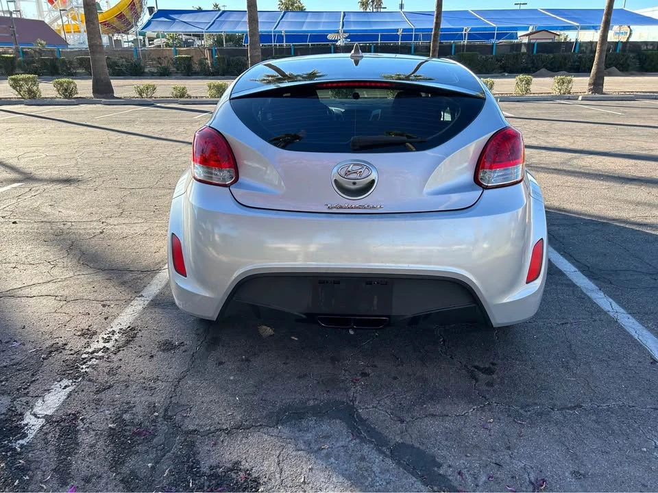 2016 Hyundai Veloster N - Image 6 of 12