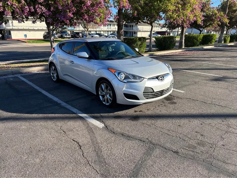 2016 Hyundai Veloster N - Image 3 of 12