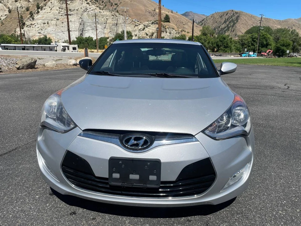 2016 Hyundai Veloster - Image 5 of 6
