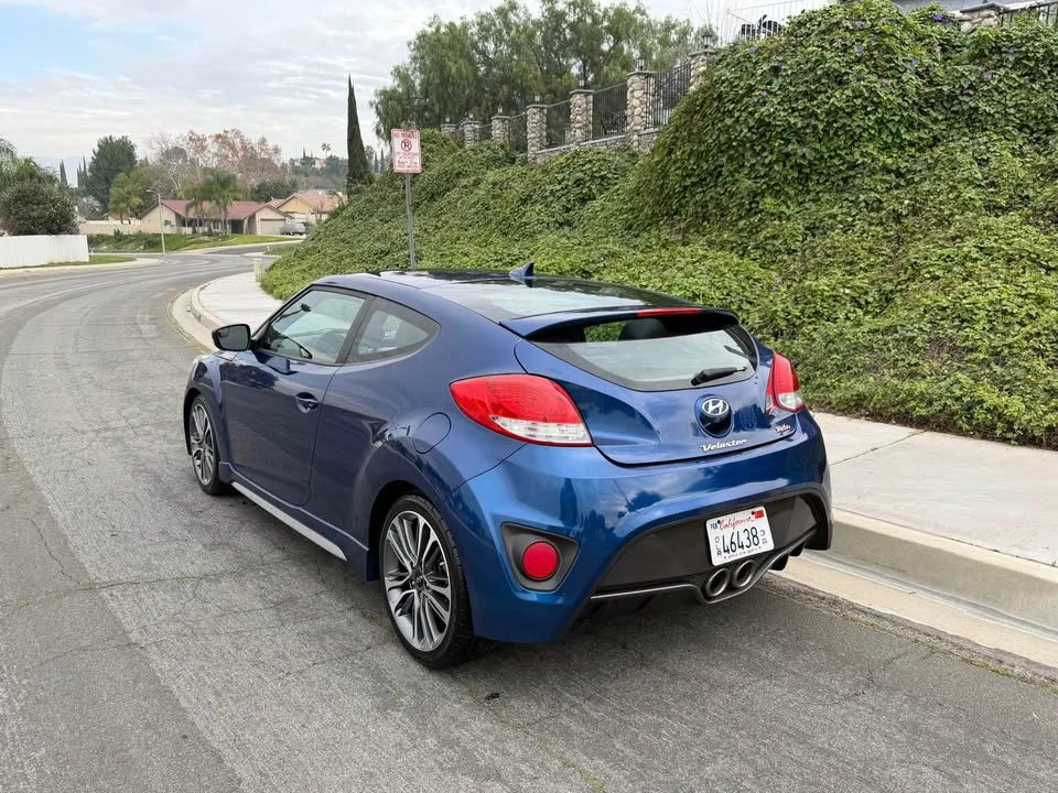 2016 Hyundai Veloster - Image 5 of 17