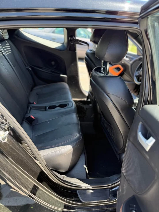 2016 Hyundai Veloster - Image 6 of 6