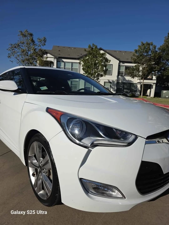 2016 Hyundai Veloster - Image 4 of 13