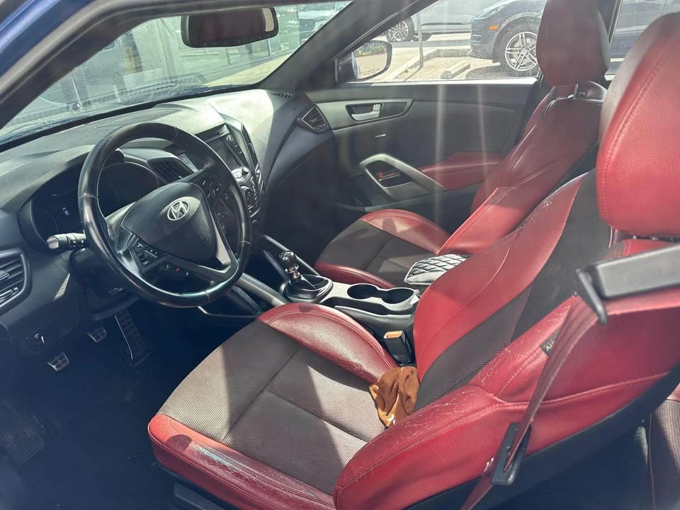 2016 Hyundai Veloster - Image 2 of 19