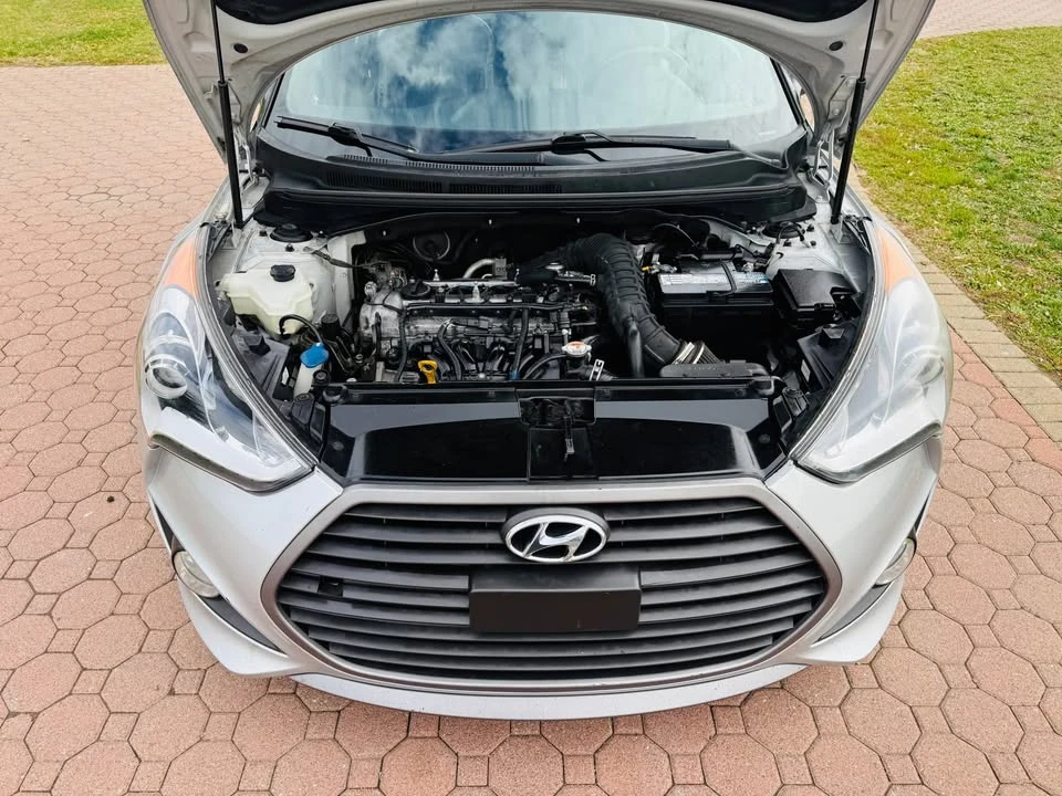 2016 Hyundai Veloster - Image 14 of 14