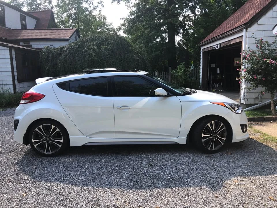 2016 Hyundai Veloster - Image 3 of 5