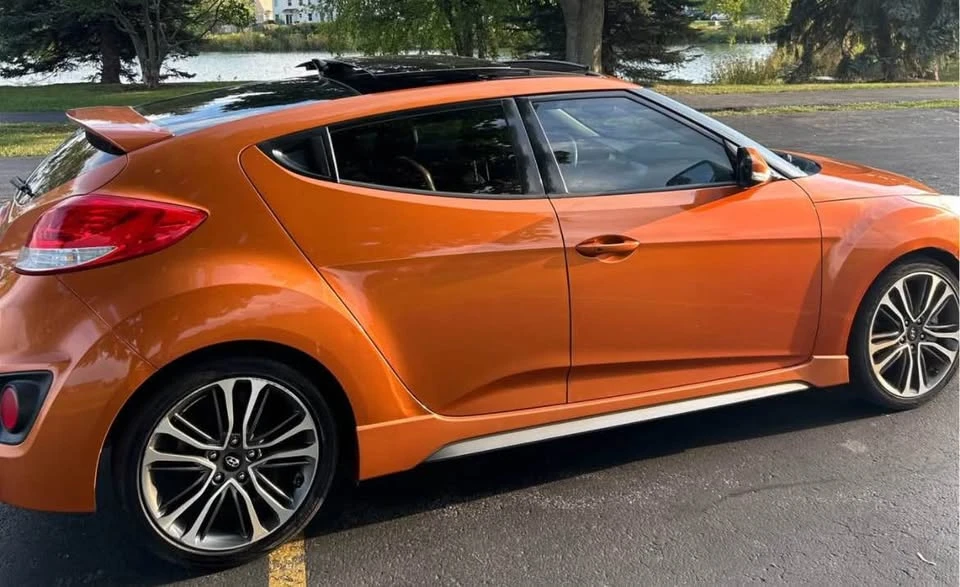 2016 Hyundai Veloster - Image 5 of 5