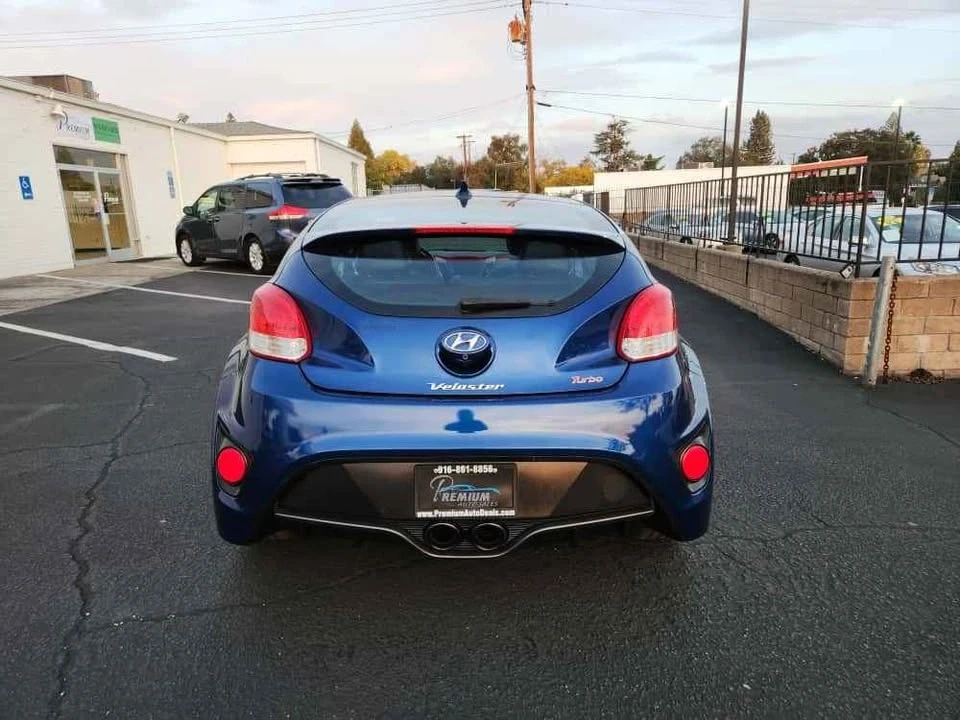 2016 Hyundai Veloster - Image 5 of 15