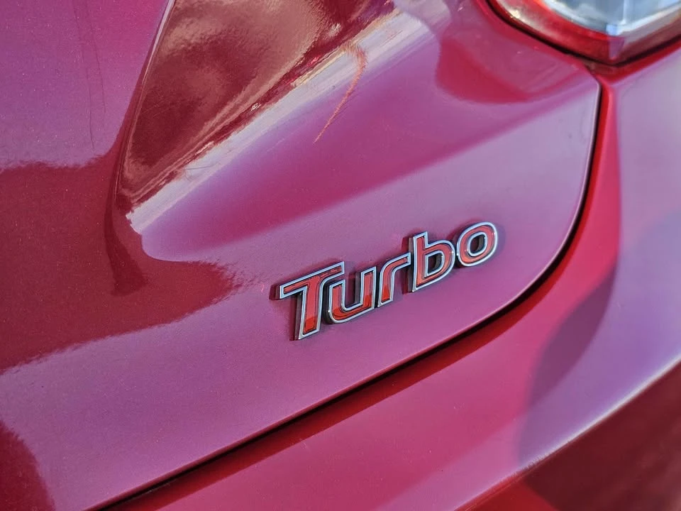 2016 Hyundai Veloster - Image 7 of 20