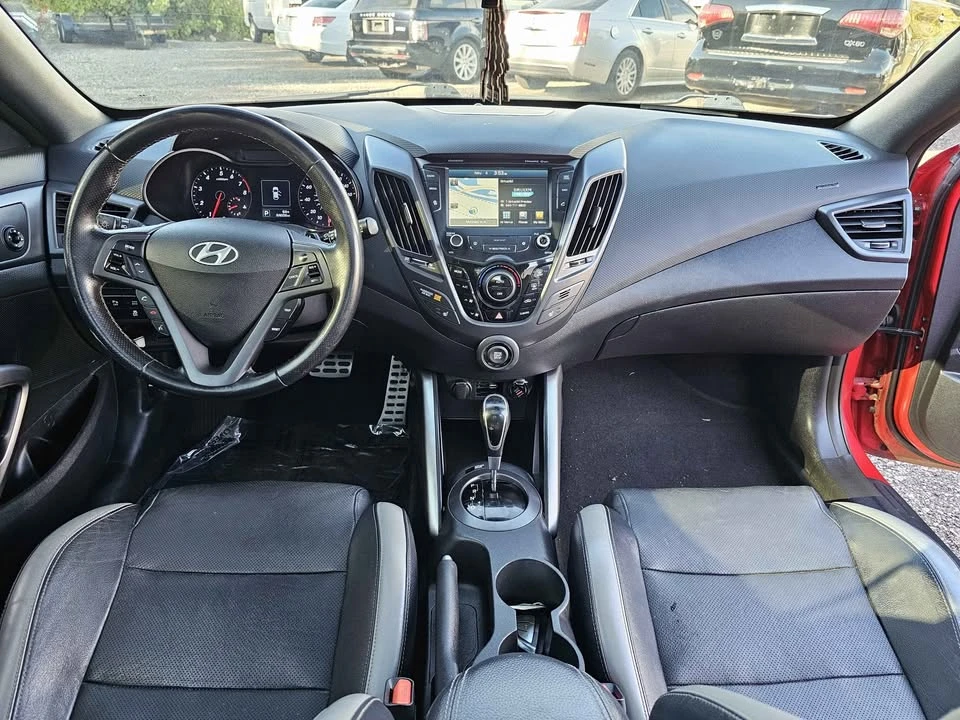 2016 Hyundai Veloster - Image 13 of 20
