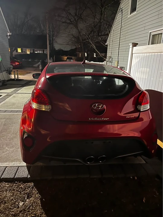 2016 Hyundai Veloster - Image 5 of 6