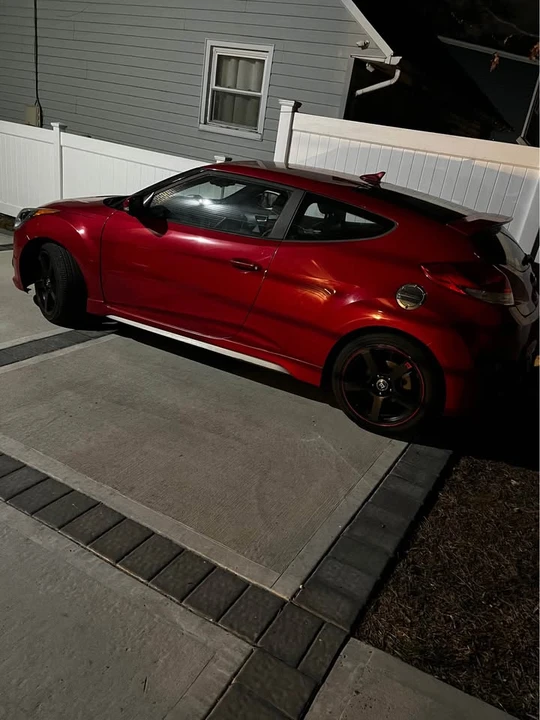 2016 Hyundai Veloster - Image 4 of 6