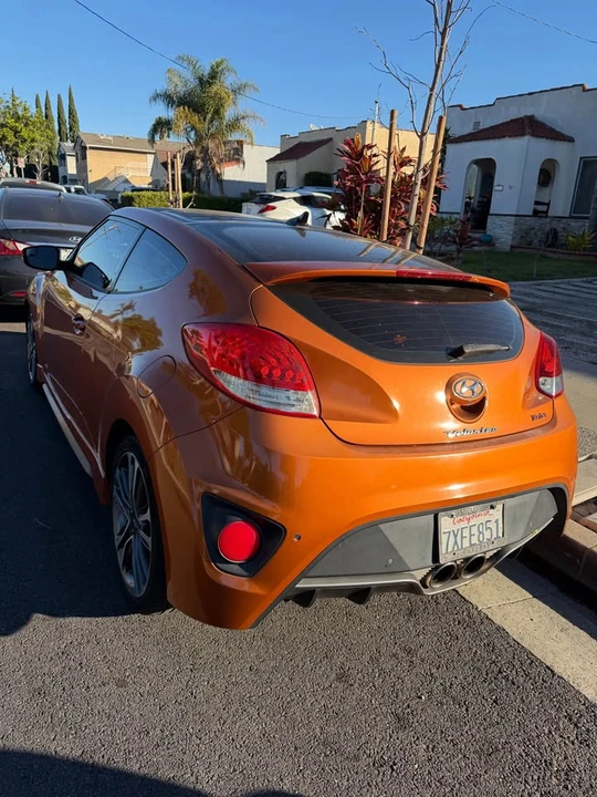 2016 Hyundai Veloster - Image 6 of 9