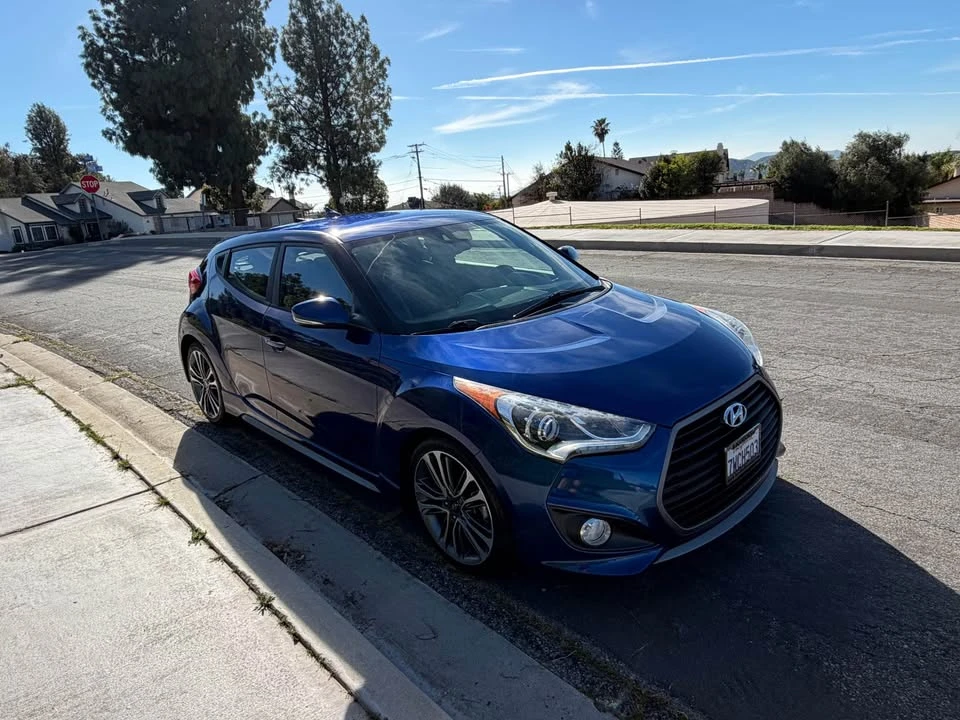 2016 Hyundai Veloster - Image 7 of 16