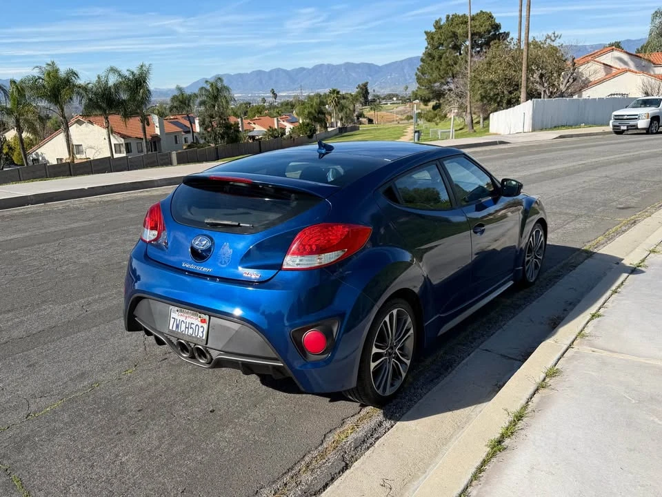2016 Hyundai Veloster - Image 5 of 16