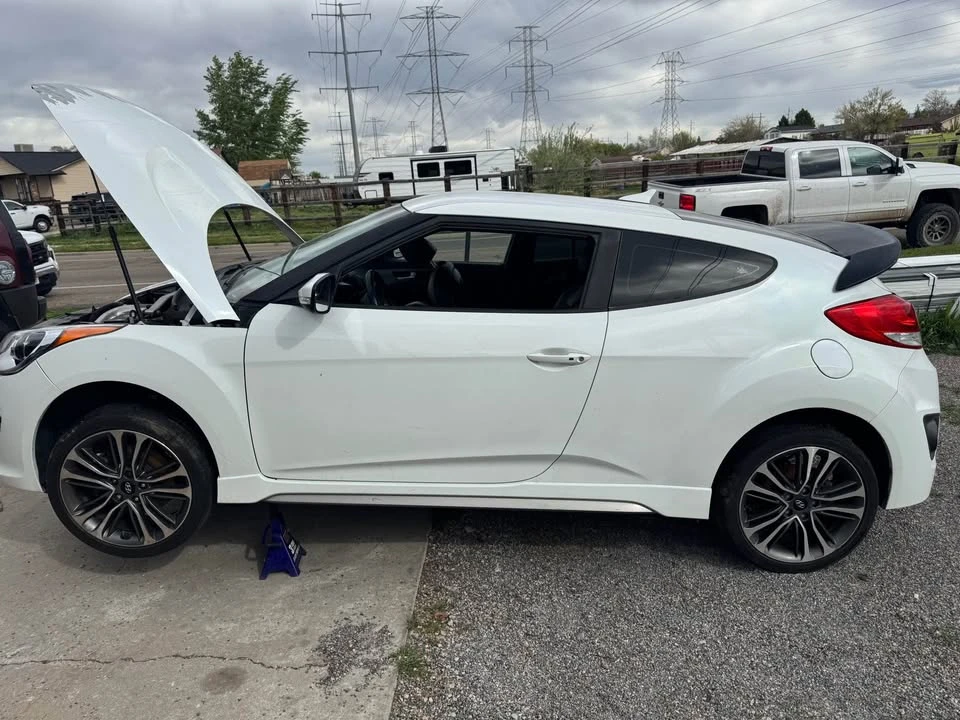 2016 Hyundai Veloster - Image 3 of 5