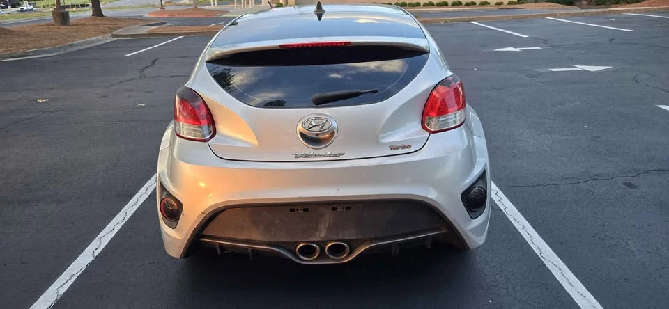 2016 Hyundai Veloster - Image 3 of 4
