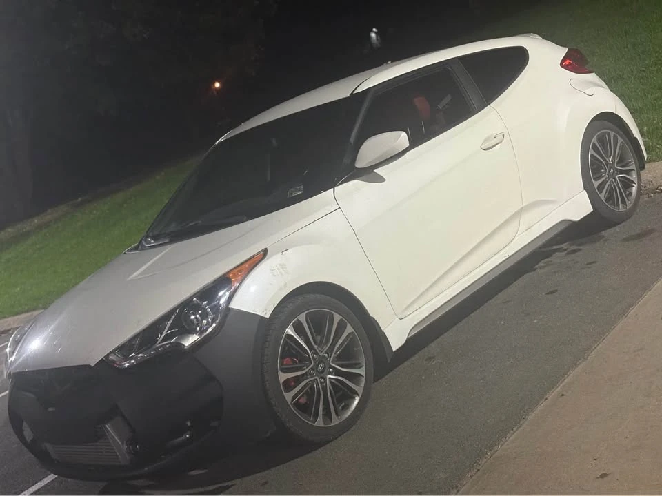 2016 Hyundai Veloster - Image 6 of 20