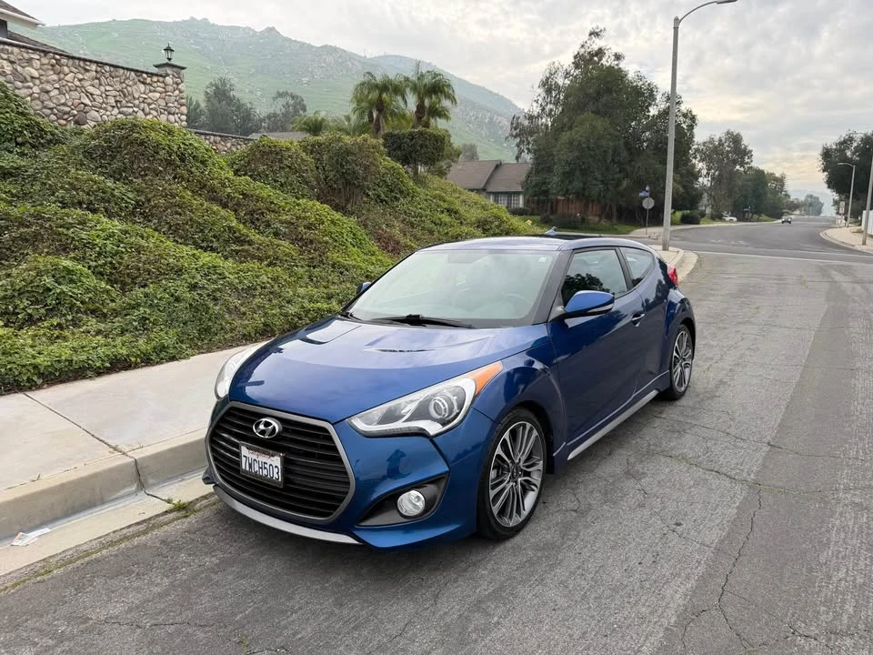 2016 Hyundai Veloster - Image 3 of 17
