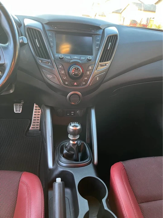 2016 Hyundai Veloster - Image 13 of 13