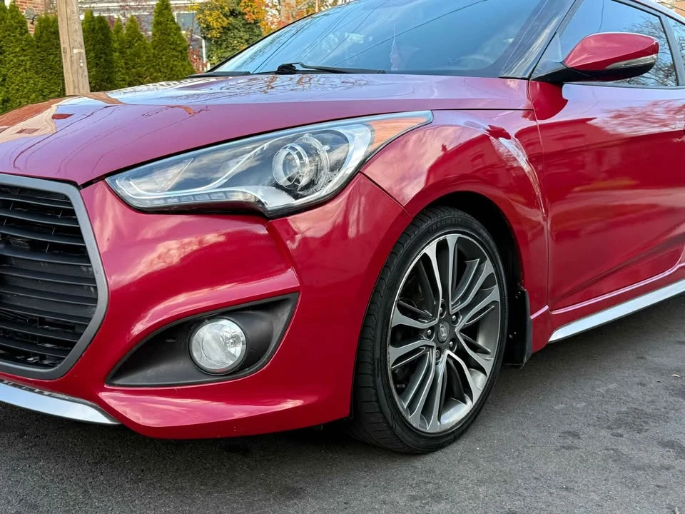 2016 Hyundai Veloster - Image 8 of 18