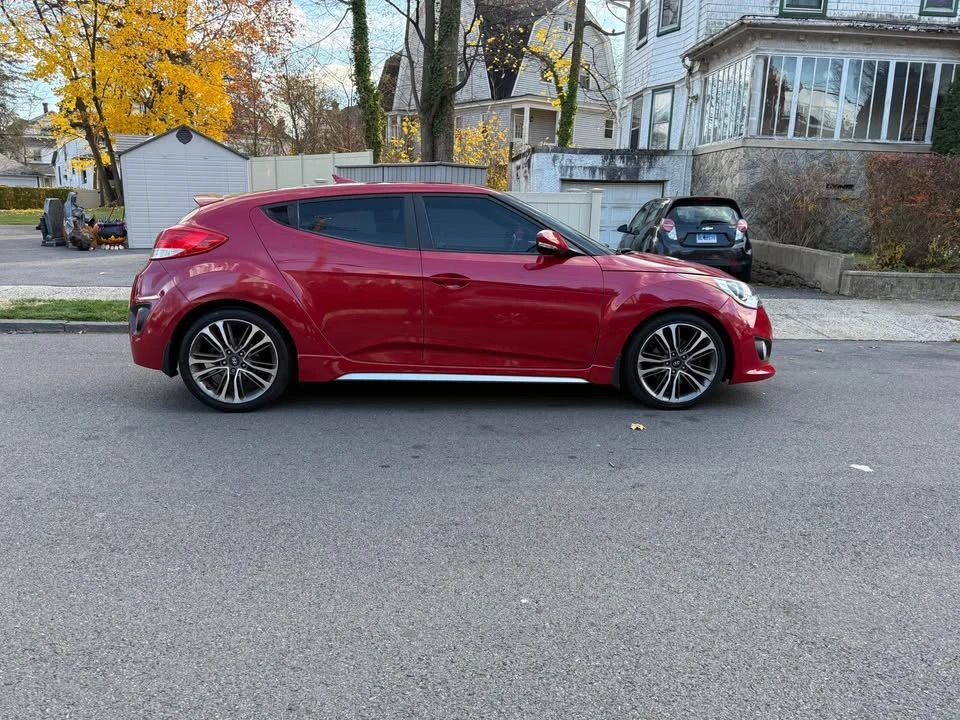 2016 Hyundai Veloster - Image 7 of 15