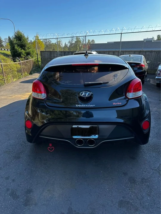 2016 Hyundai Veloster - Image 19 of 19