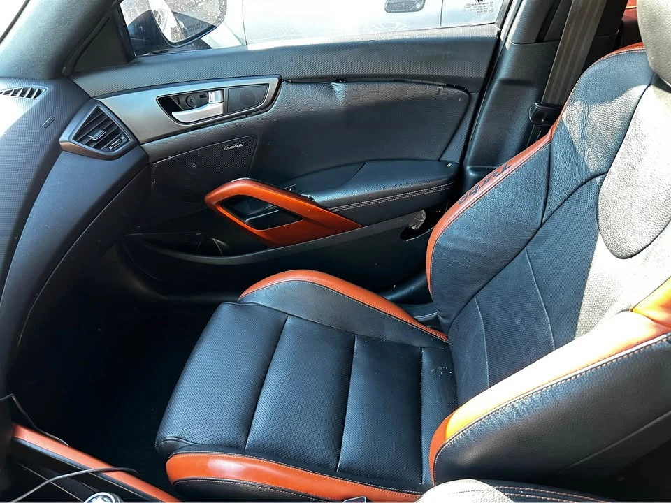 2016 Hyundai Veloster - Image 7 of 19