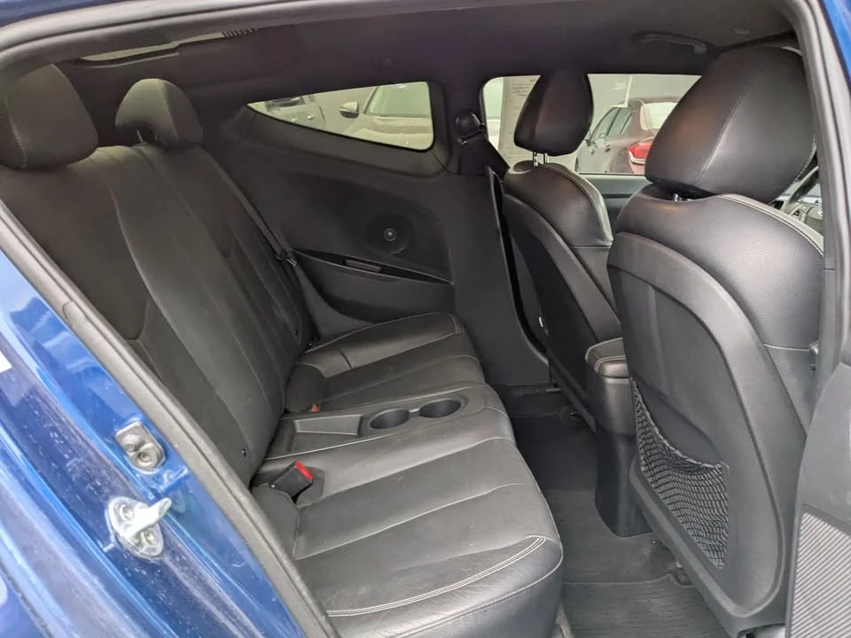 2016 Hyundai Veloster - Image 12 of 20