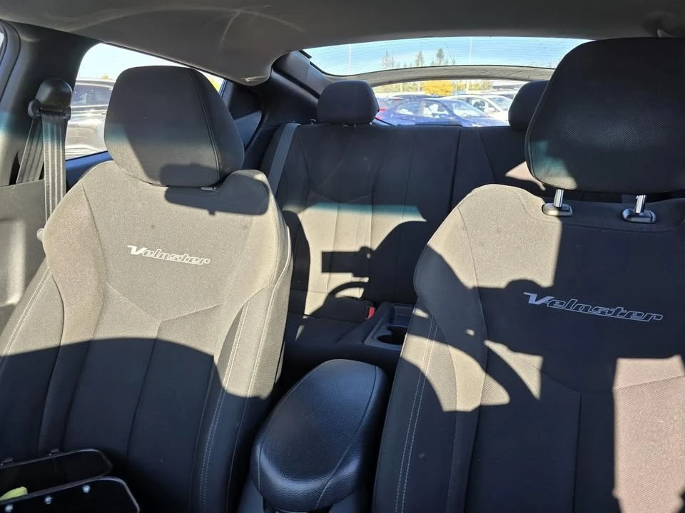 2016 Hyundai Veloster - Image 9 of 19