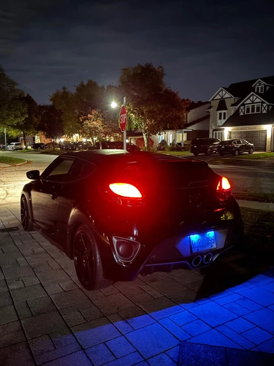 2016 Hyundai Veloster - Image 3 of 3