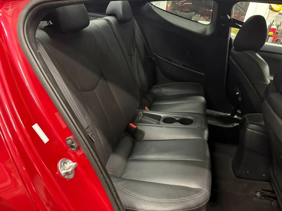 2016 Hyundai Veloster - Image 11 of 20