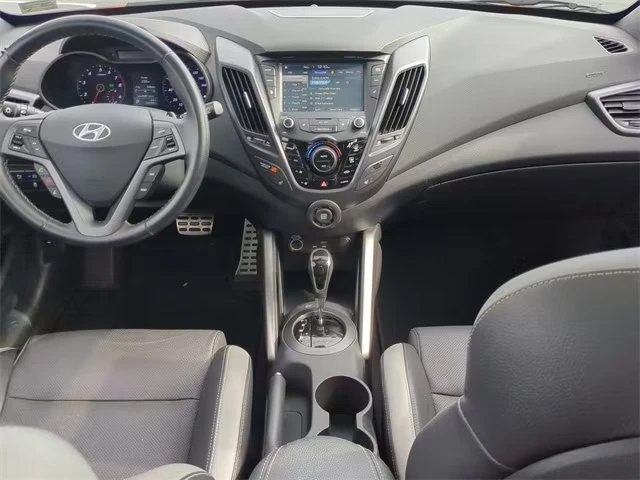 2016 Hyundai Veloster - Image 11 of 19