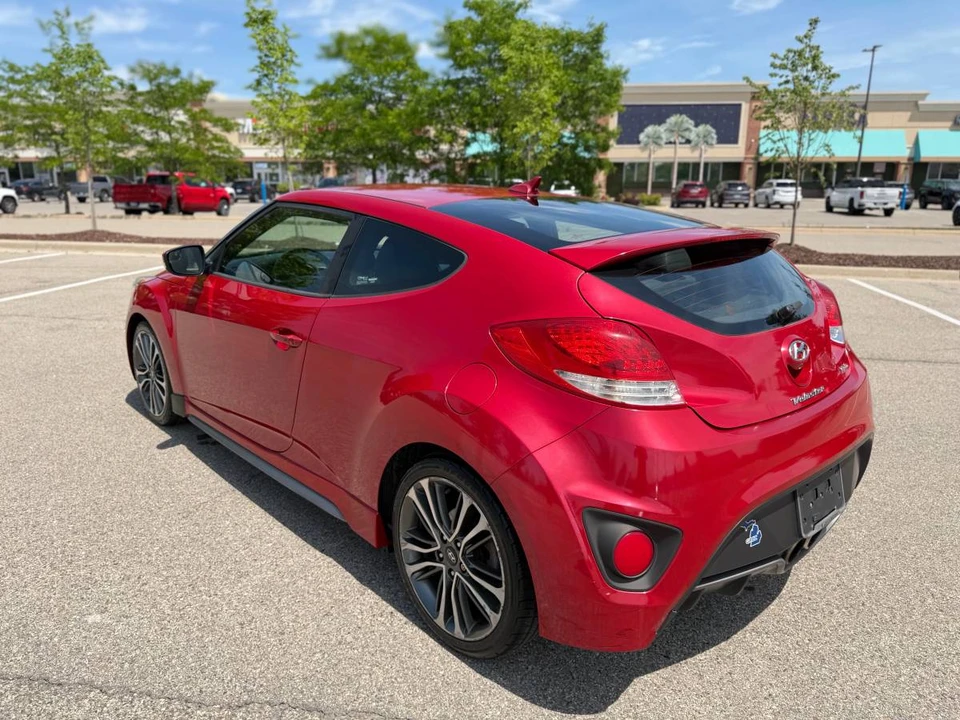2016 Hyundai Veloster - Image 5 of 20