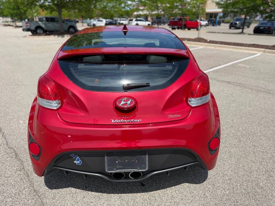 2016 Hyundai Veloster - Image 6 of 20