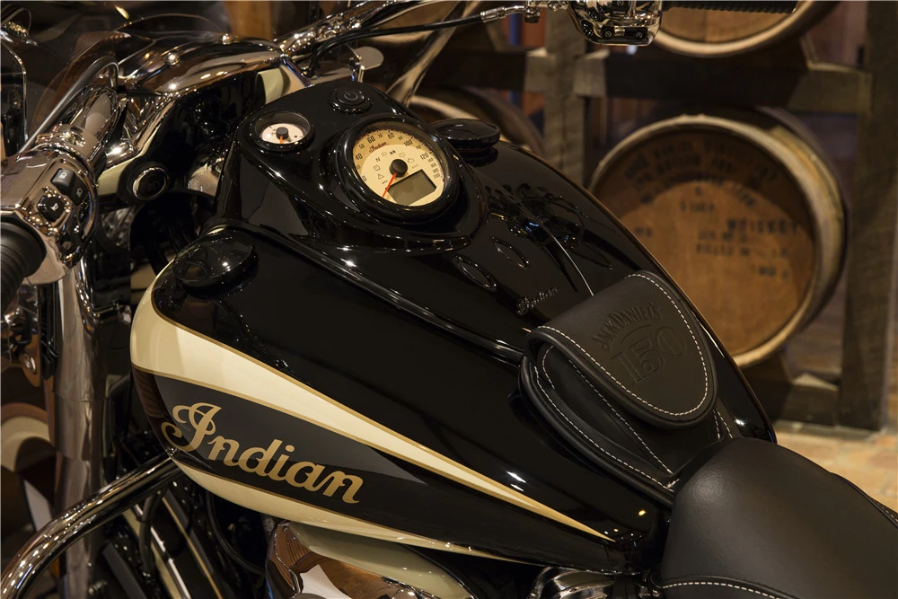 2016 Indian Chief - Image 5 of 8