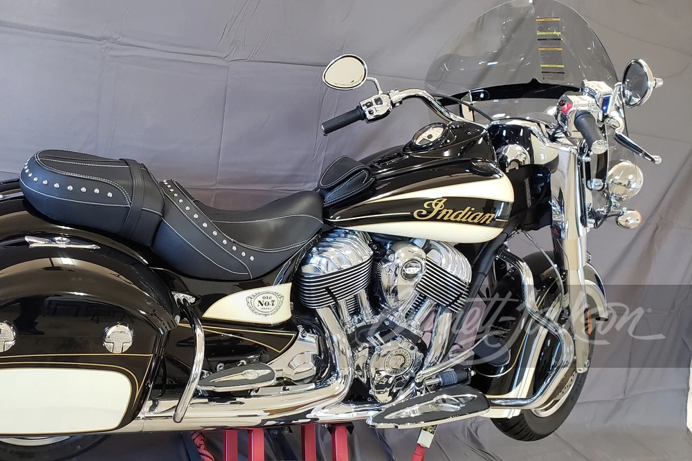 2016 Indian - Image 11 of 12