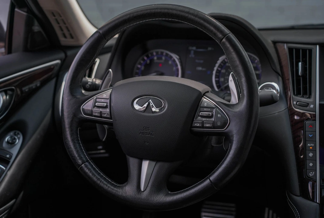 2016 Infiniti Q50 - Image 15 of 31