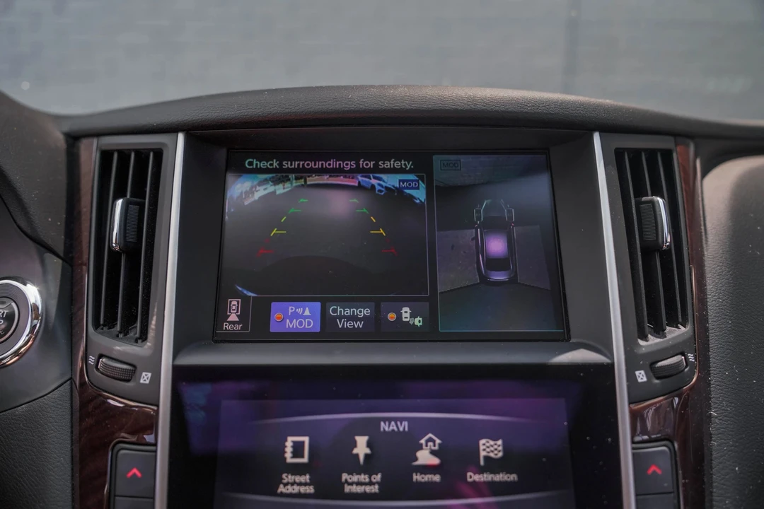 2016 Infiniti Q50 - Image 18 of 31