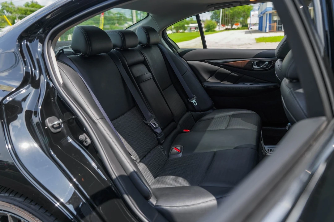 2016 Infiniti Q50 - Image 29 of 31