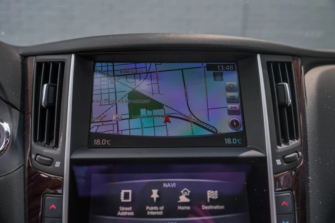 2016 Infiniti Q50 - Image 17 of 31