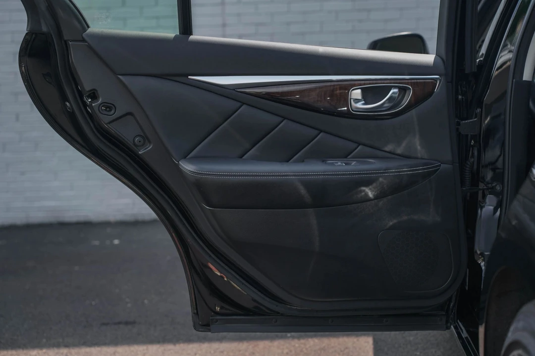 2016 Infiniti Q50 - Image 30 of 31