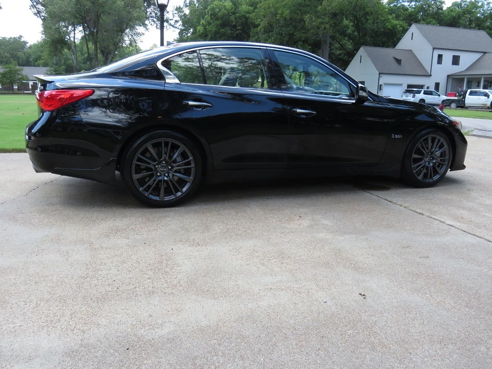 2016 Infiniti Q50 Red Sport 400 - Image 10 of 12