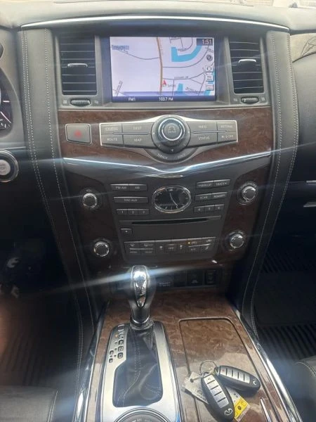 2016 Infiniti QX80 - Image 11 of 12
