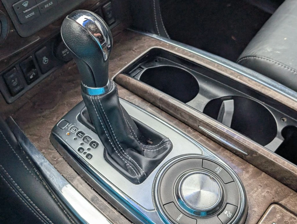 2016 Infiniti QX80 - Image 16 of 21