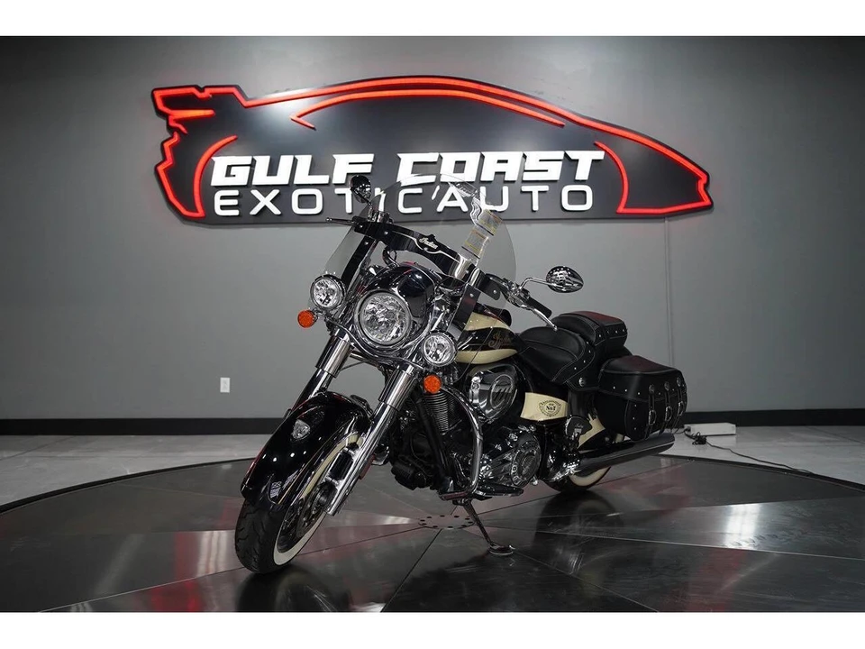 2016 Indian Chief - Image 2 of 31