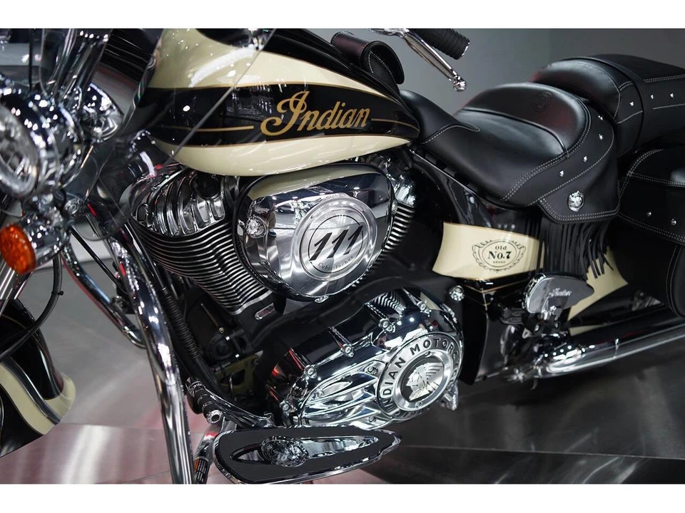 2016 Indian Chief - Image 16 of 31