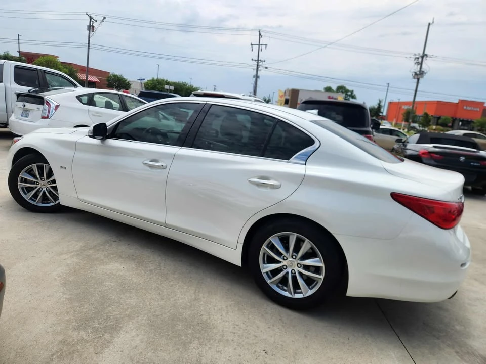 2016 Infiniti Q50 - Image 7 of 20